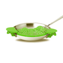 Load image into Gallery viewer, Universal Silicone Clip-on Pan Pot Strainer Anti-spill Pasta Pot Strainer Food Grade Rice Fruit Colander Strainer Kitchen Gadgets
