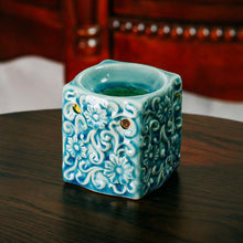 Load image into Gallery viewer, Vintage Glaze Aromatherapy Warmer