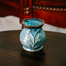 Load image into Gallery viewer, Vintage Glaze Aromatherapy Warmer