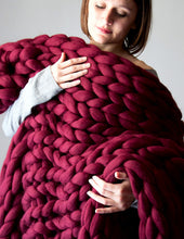 Load image into Gallery viewer, Nordic Thick Wool Hand-Woven Blanket