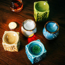 Load image into Gallery viewer, Vintage Glaze Aromatherapy Warmer