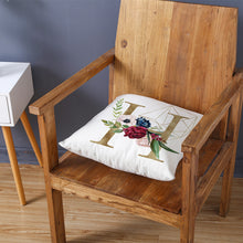 Load image into Gallery viewer, Geometric Golden Letter Pillowcase – Luxurious Decorative Pillow Cover for Modern Home Décor