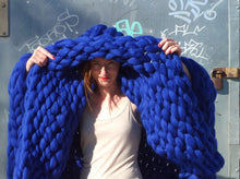 Load image into Gallery viewer, Nordic Thick Wool Hand-Woven Blanket