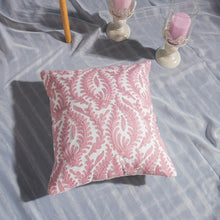 Load image into Gallery viewer, Geometric cotton embroidered pillowcase
