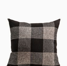 Load image into Gallery viewer, Plaid Print Pillow Cover

